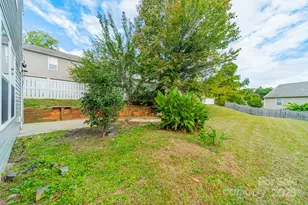 1637 Jakobson Dr, Charlotte, NC 28215 - Photo 37