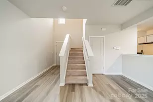 1637 Jakobson Dr, Charlotte, NC 28215 - Photo 19