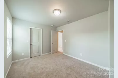 1637 Jakobson Drive, Charlotte, NC 28215 - Photo 29