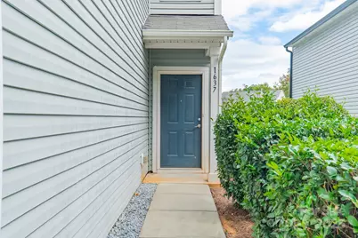 1637 Jakobson Drive, Charlotte, NC 28215 - Photo 3