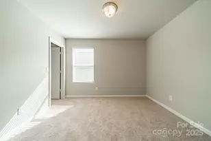 1637 Jakobson Dr, Charlotte, NC 28215 - Photo 25