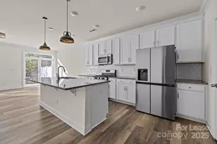 2141 Bexar Trl, Matthews, NC 28105 - Photo 5