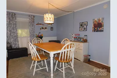 88 E Poplar Drive, Hendersonville, NC 28792 - Photo 5