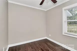 2213 Kennesaw Dr, Charlotte, NC 28216 - Photo 13