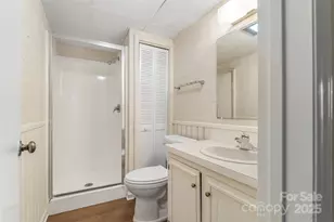 212 Riverside Dr, Morganton, NC 28655 - Photo 29