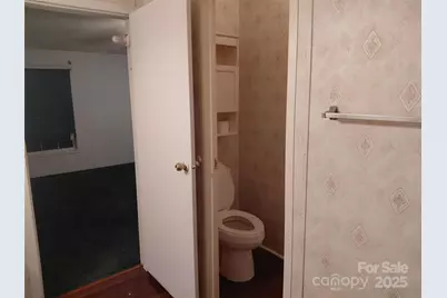 1900 Shady Lane, Newton, NC 28658 - Photo 17