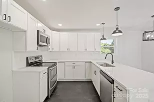 2409 Abelwood Rd, Charlotte, NC 28216 - Photo 11