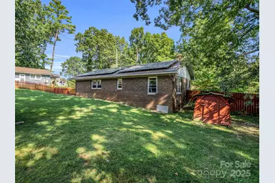 285 Cosmos Drive, Hendersonville, NC 28791 - Photo 5