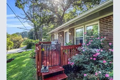 285 Cosmos Drive, Hendersonville, NC 28791 - Photo 9