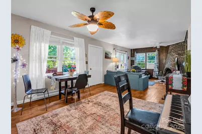 285 Cosmos Drive, Hendersonville, NC 28791 - Photo 17