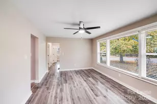 2301 Shamrock Dr, Charlotte, NC 28205 - Photo 7