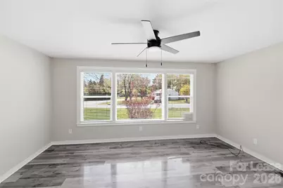 2301 Shamrock Drive, Charlotte, NC 28205 - Photo 7
