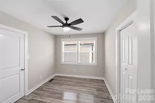 2301 Shamrock Dr, Charlotte, NC 28205 - Photo 3