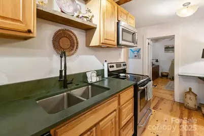 14840 US 25/70 Highway, Marshall, NC 28753 - Photo 19