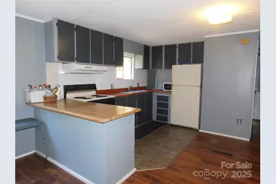 88 E Poplar Drive, Hendersonville, NC 28792 - Photo 29