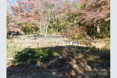 88 E Poplar Drive, Hendersonville, NC 28792 - Photo 19