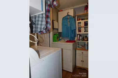 88 E Poplar Drive, Hendersonville, NC 28792 - Photo 15