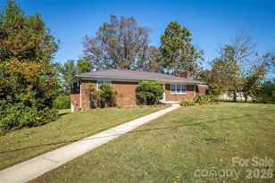 2106 Enon Rd, Morganton, NC 28655 - Photo 3