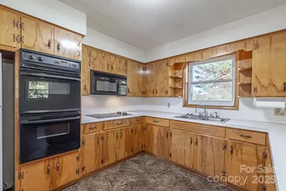 2106 Enon Road, Morganton, NC 28655 - Photo 9