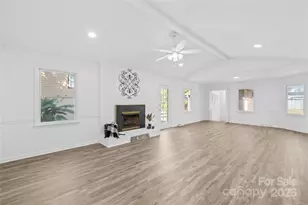 700 Chestnut Ln, Matthews, NC 28104 - Photo 13