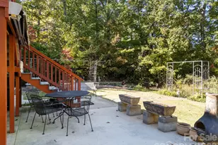 160 Caledonia Rd, Landrum, SC 29356 - Photo 35