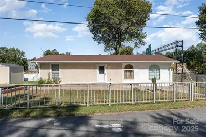 9008 N Lakebrook Road, Charlotte, NC 28214 - Photo 5