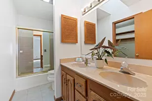 6 Haw Creek Cir, Asheville, NC 28805 - Photo 11