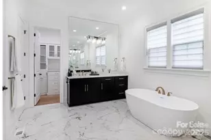 6020 Camile Ct, Charlotte, NC 28226 - Photo 5