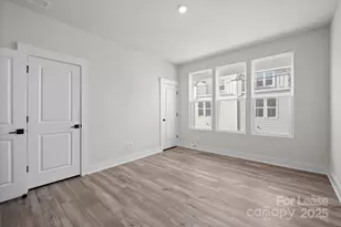 3007 Jolene Ct, Charlotte, NC 28206 - Photo 3