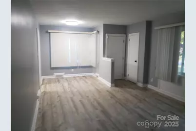 3937 Belcross Drive, Charlotte, NC 28205 - Photo 11