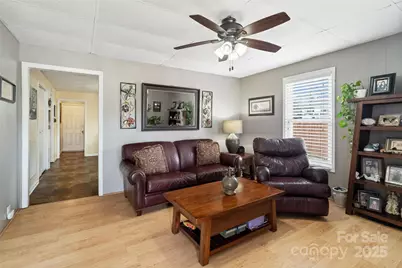 1411 Congress Street, Gastonia, NC 28054 - Photo 5