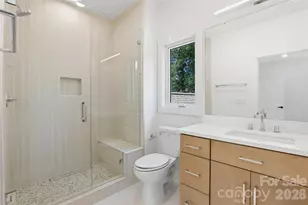 2649 Laburnum Ave, Charlotte, NC 28205 - Photo 35