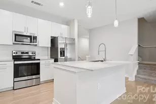 4010 Waiting St, Matthews, NC 28105 - Photo 3