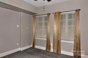 4625 Piedmont Row Dr E, Charlotte, NC 28210 - Photo 9