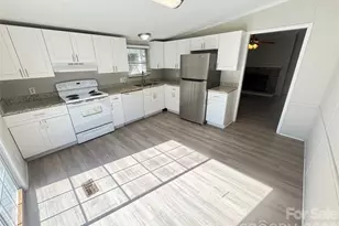 406 W Mill St, Landis, NC 28088 - Photo 11