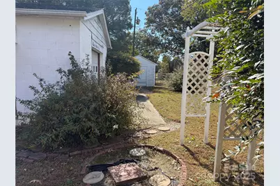 707 Sandalwood Lane, Kings Mountain, NC 28086 - Photo 29