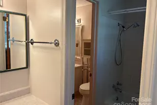 707 Sandalwood Ln, Kings Mountain, NC 28086 - Photo 17