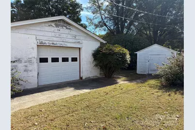 707 Sandalwood Lane, Kings Mountain, NC 28086 - Photo 35