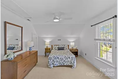 7000 Foxglove Drive, Charlotte, NC 28226 - Photo 17