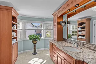 7000 Foxglove Dr, Charlotte, NC 28226 - Photo 11