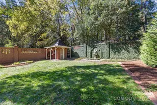 7000 Foxglove Dr, Charlotte, NC 28226 - Photo 23