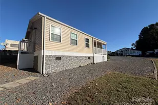 104 Hummingbird Dr, New London, NC 22812 - Photo 23