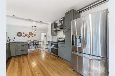 140 Lakeview Avenue, Brevard, NC 28712 - Photo 17