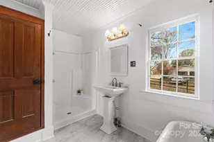 5607 Matthews-Mint Hill Rd, Charlotte, NC 28227 - Photo 25