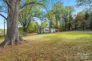 119 Sunset Dr, Taylorsville, NC 28681 - Photo 11