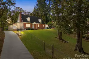 151 E Corriher Ave, Salisbury, NC 28144 - Photo 3