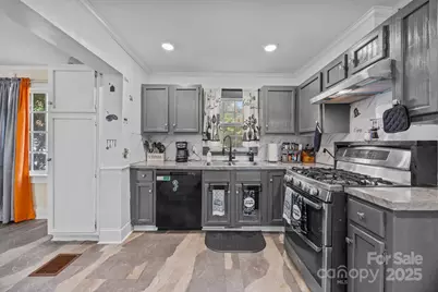 151 E Corriher Avenue, Salisbury, NC 28144 - Photo 25