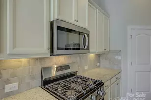 521 Trillium Wy, Belmont, NC 28012 - Photo 9