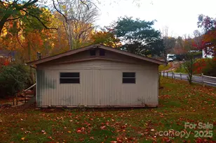 9 Smokey Cove Rd, Canton, NC 28716 - Photo 11