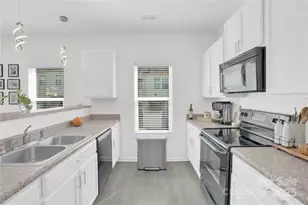 14312 Evening Flight Ln, Charlotte, NC 28262 - Photo 9